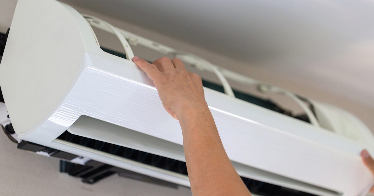 How Does Ductless Air Conditioning Work in RI? Hope Energy